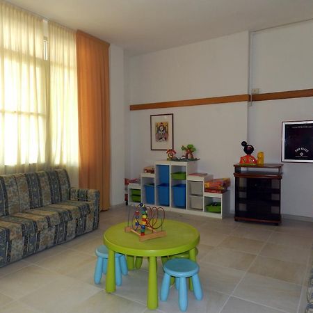 بيلاريا-إيجيا مارينا Hotel Michelangelo المظهر الخارجي الصورة