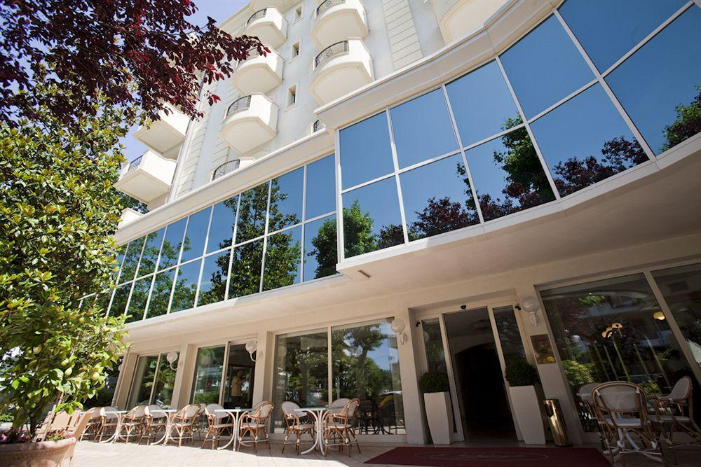 بيلاريا-إيجيا مارينا Hotel Michelangelo المظهر الخارجي الصورة