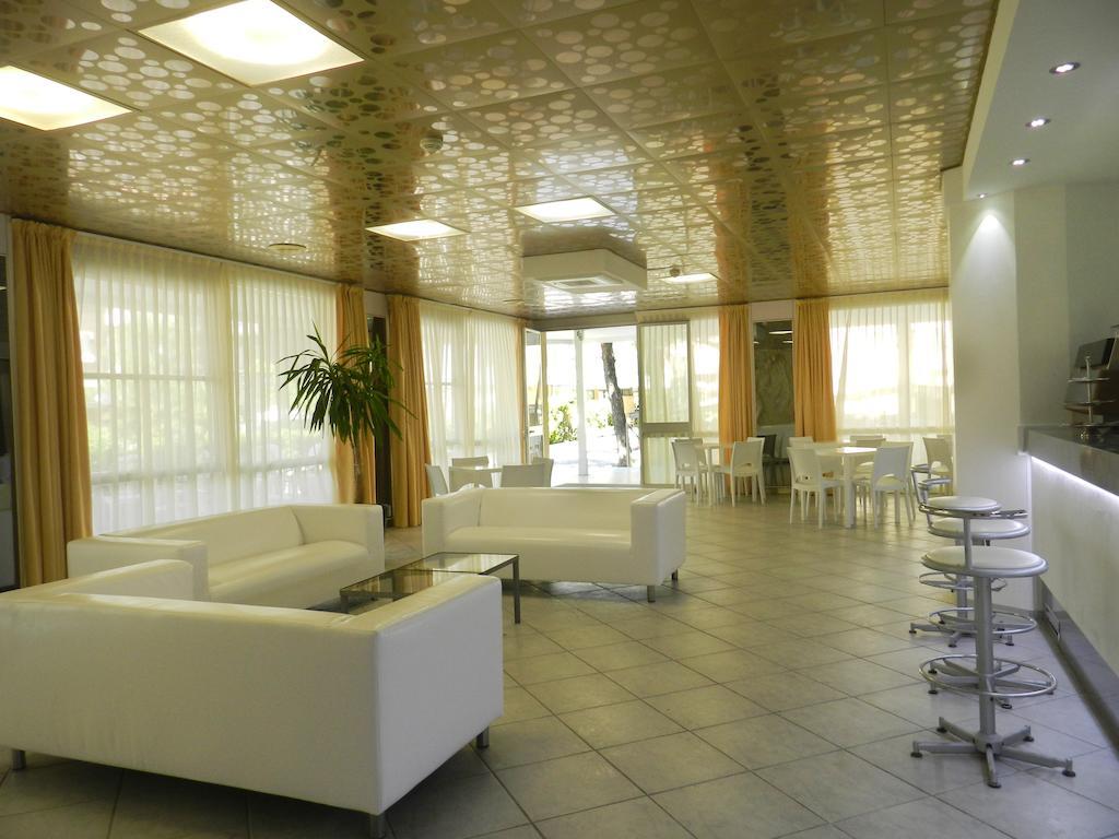 بيلاريا-إيجيا مارينا Hotel Michelangelo المظهر الخارجي الصورة